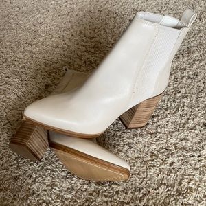 Steve Madden Slip-On Booties size 7